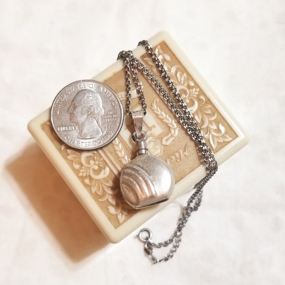Vintage Jewelry - VINTAGE Signed Sterling Scent Bottle Necklace